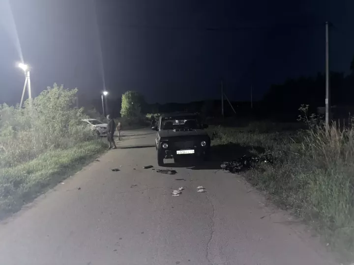 Яшел Үзән районының Мизиново авылында машина электросамокатта йөргән 10 яшьлек малайны бәрдергән