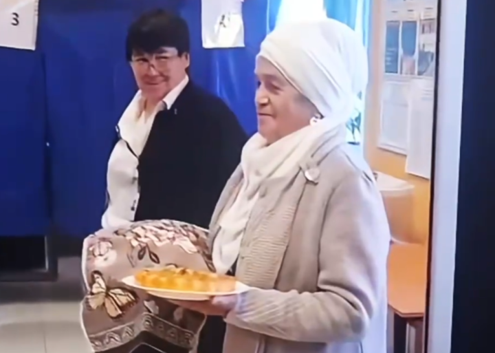 Норлат авылында бүген сайлау гына түгел, җылы күңелләр каршы ала